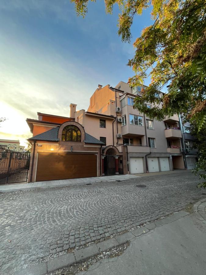 Апартамент Ламартин- В Сърцето На Пловдив Plovdiv Exterior foto
